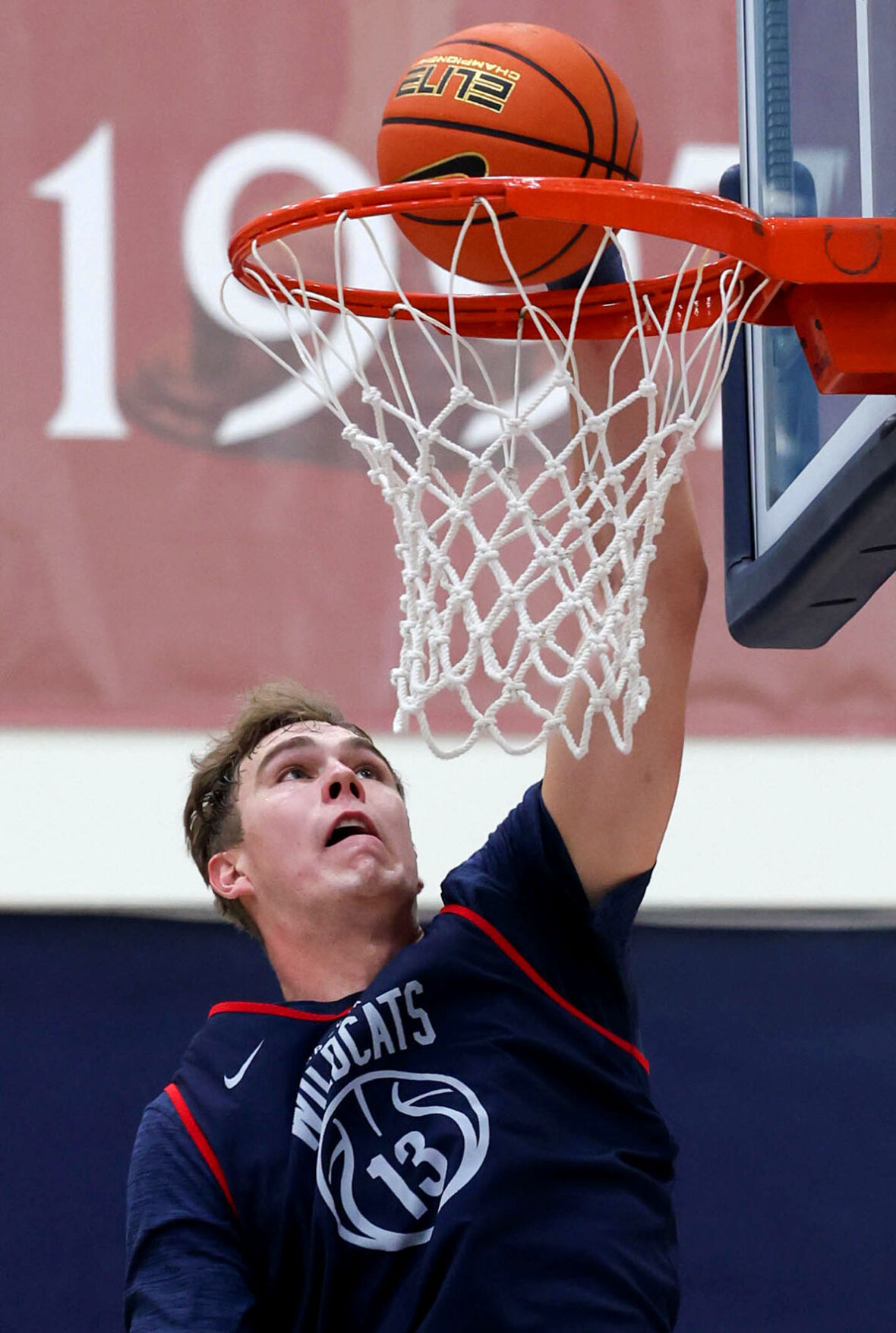 Arizona mens basketball practice